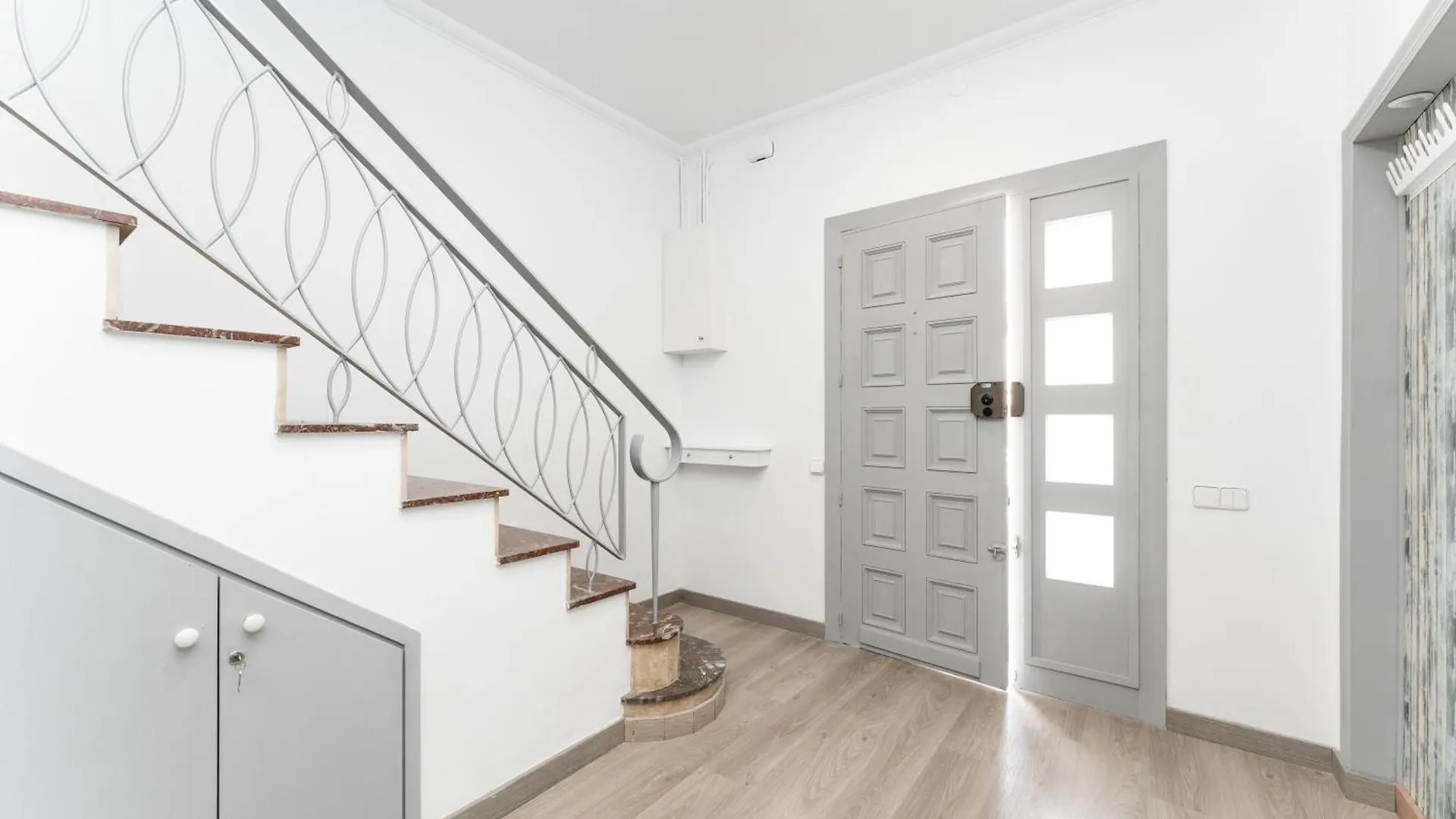 Semesterbostad La Sagrera House Villa Barcelona Spanien